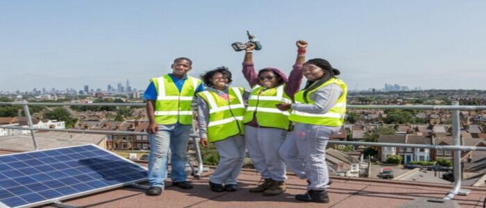 residents on roof 